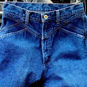 Vintage Women’s Rockies Jeans 🤠